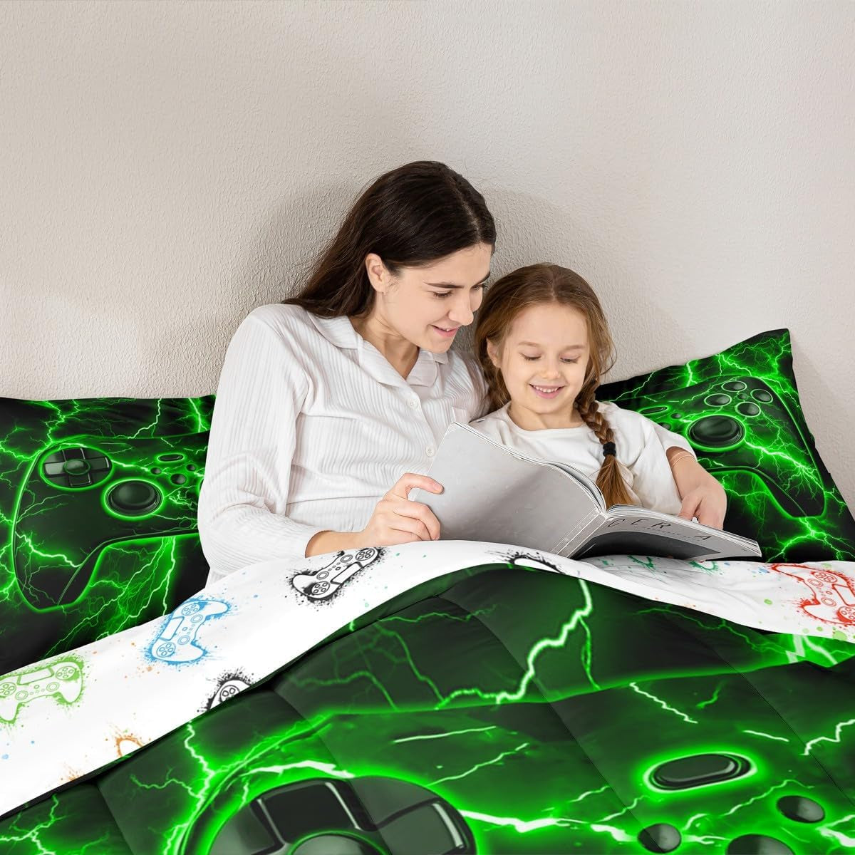 Gamer Comforter Set Gaming Full Size Bedding Sets, Video Game Console Comforter Green Lightning Bed Set,Boys Bedroom Decor
